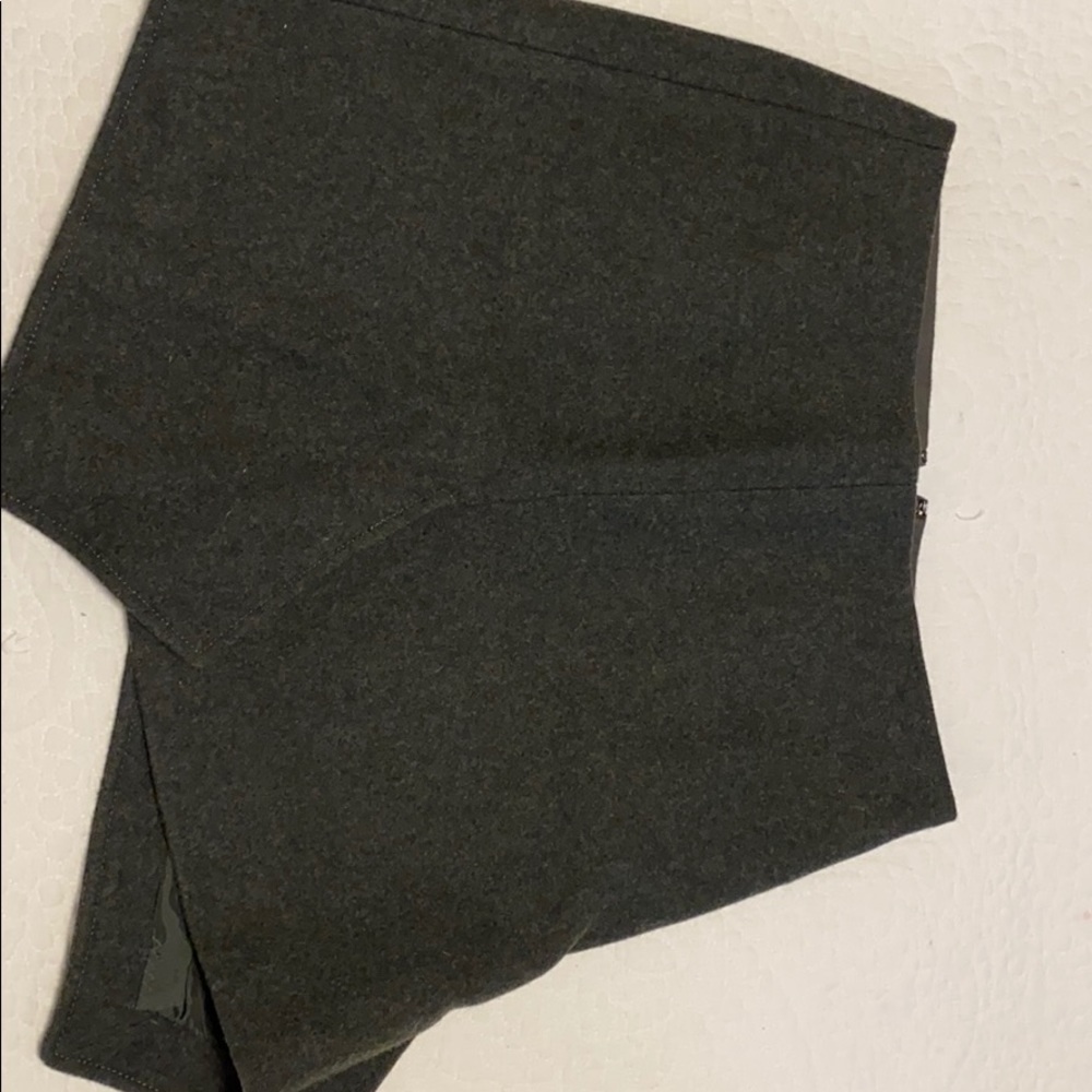 ICB patterned skirt